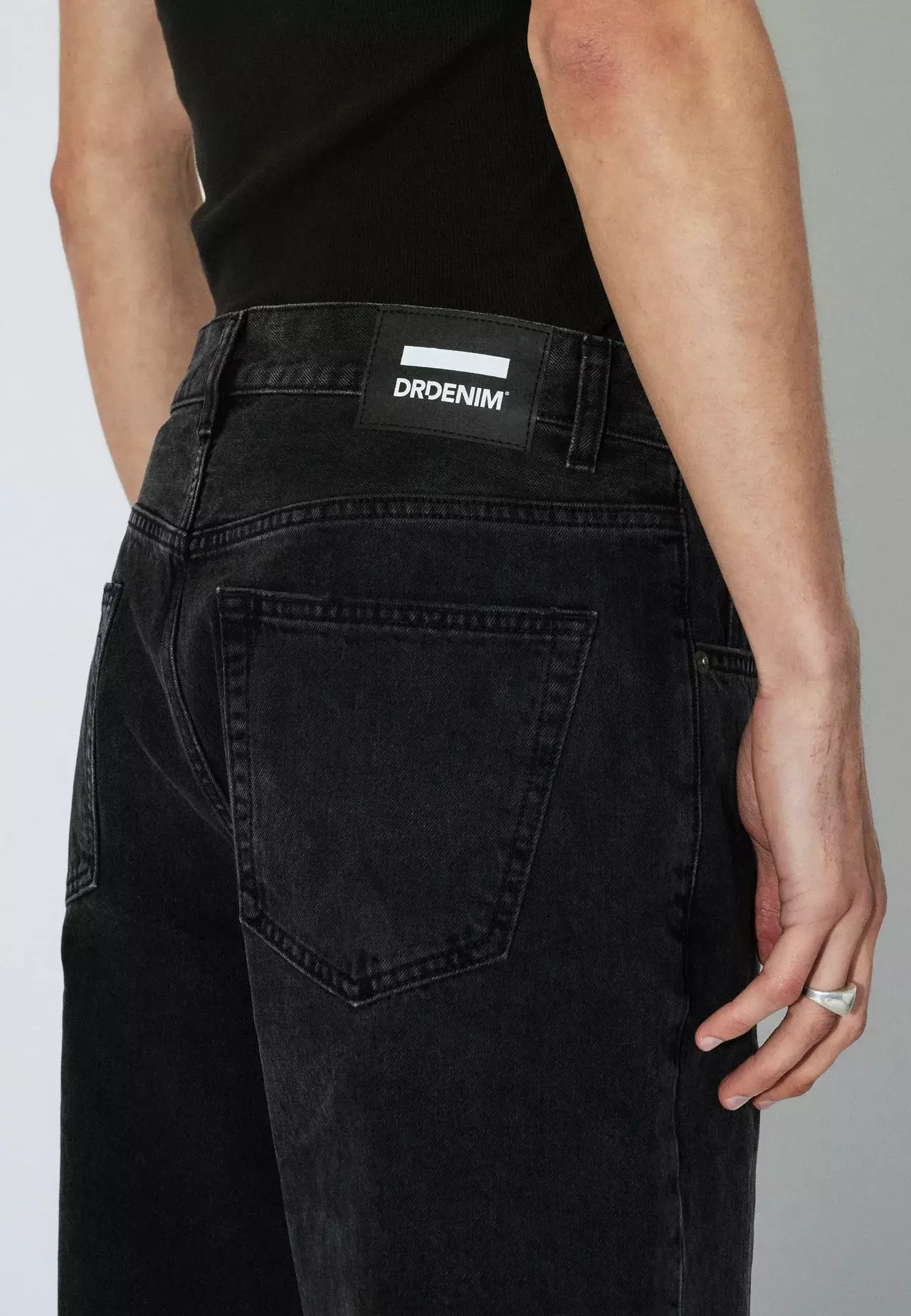Dr.Denim Omar Shorts Worn Black Herren Denim schwarz